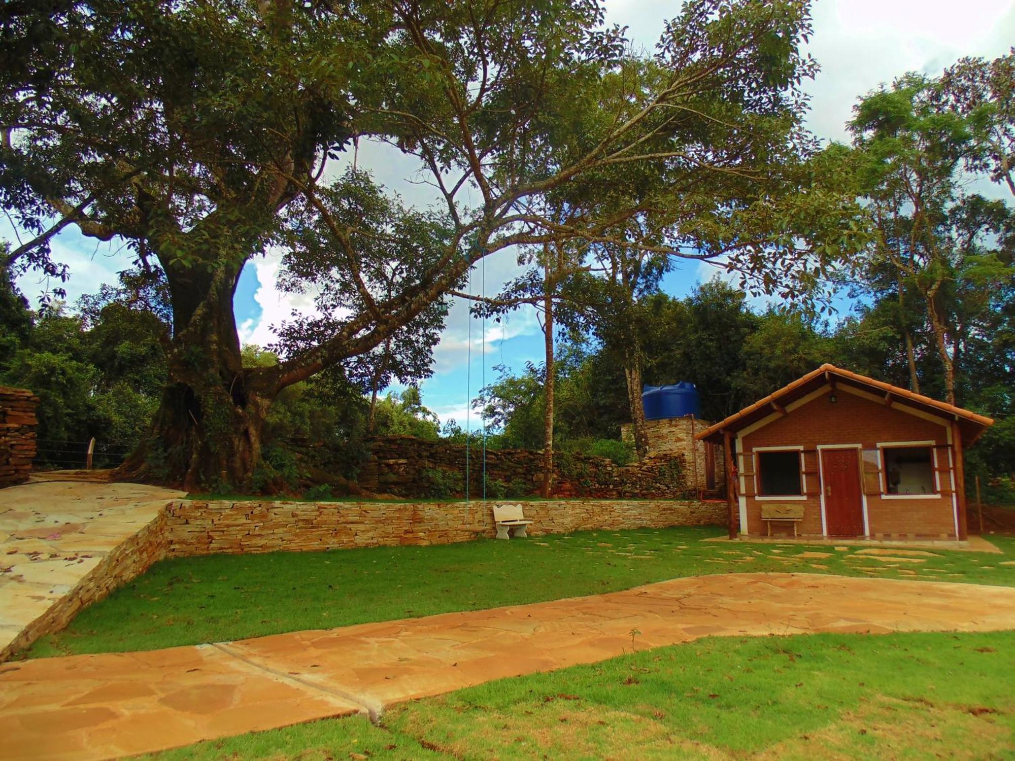 Pousada Muro De Pedra São Thomé das Letras Exterior photo